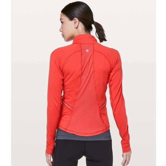 Lululemon Front Of The Pack 1/2 Zip Aries Red Luxtreme Run Long Sleeve Sz 10 - Picture 2 of 13